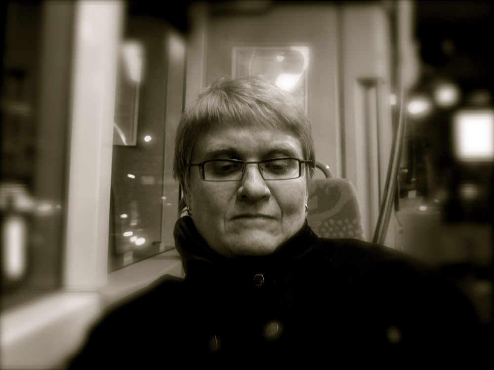 Jill on a Paris bus